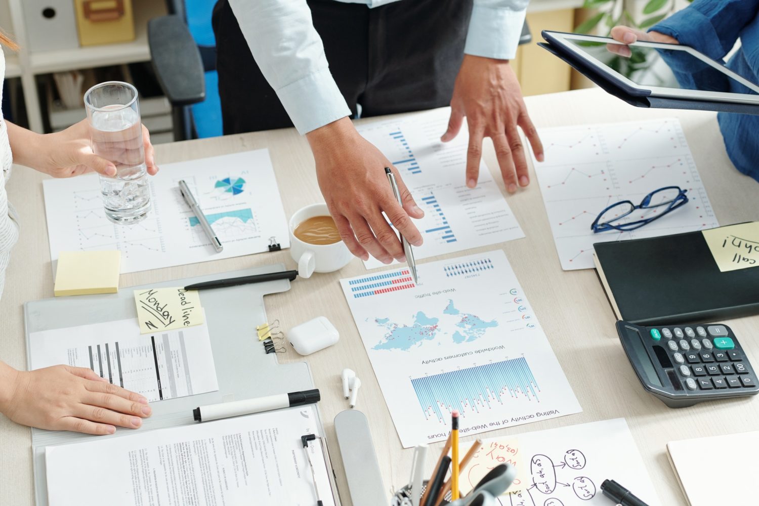 marketing department meeting e1669255008380